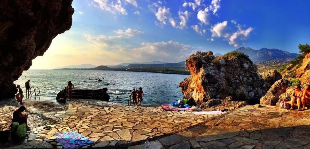 Mani'S Aura Seaside-Spacious Summer Retreat Kotronion  Экстерьер фото