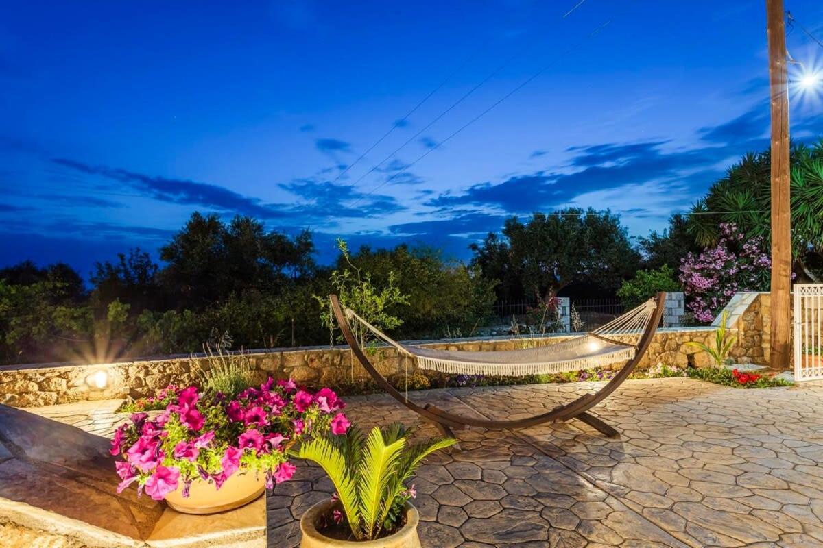 Mani'S Aura Seaside-Spacious Summer Retreat Kotronion  Экстерьер фото