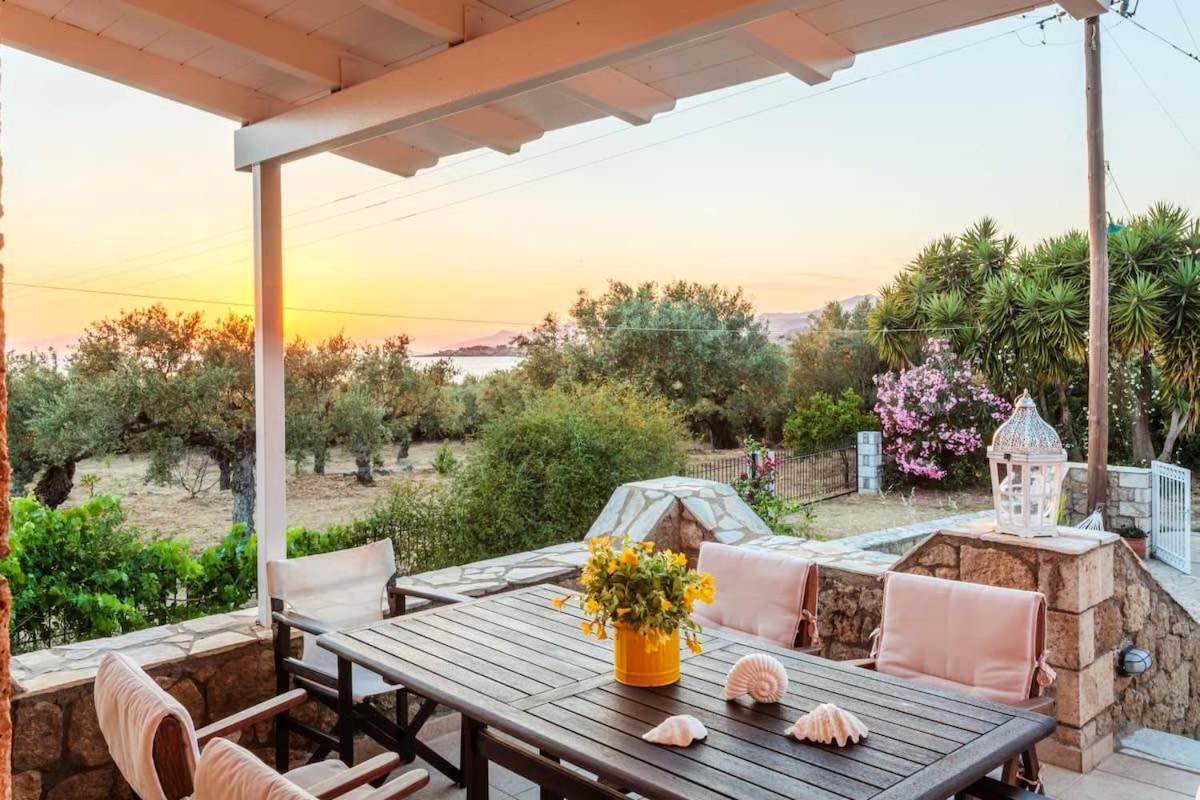 Mani'S Aura Seaside-Spacious Summer Retreat Kotronion  Экстерьер фото
